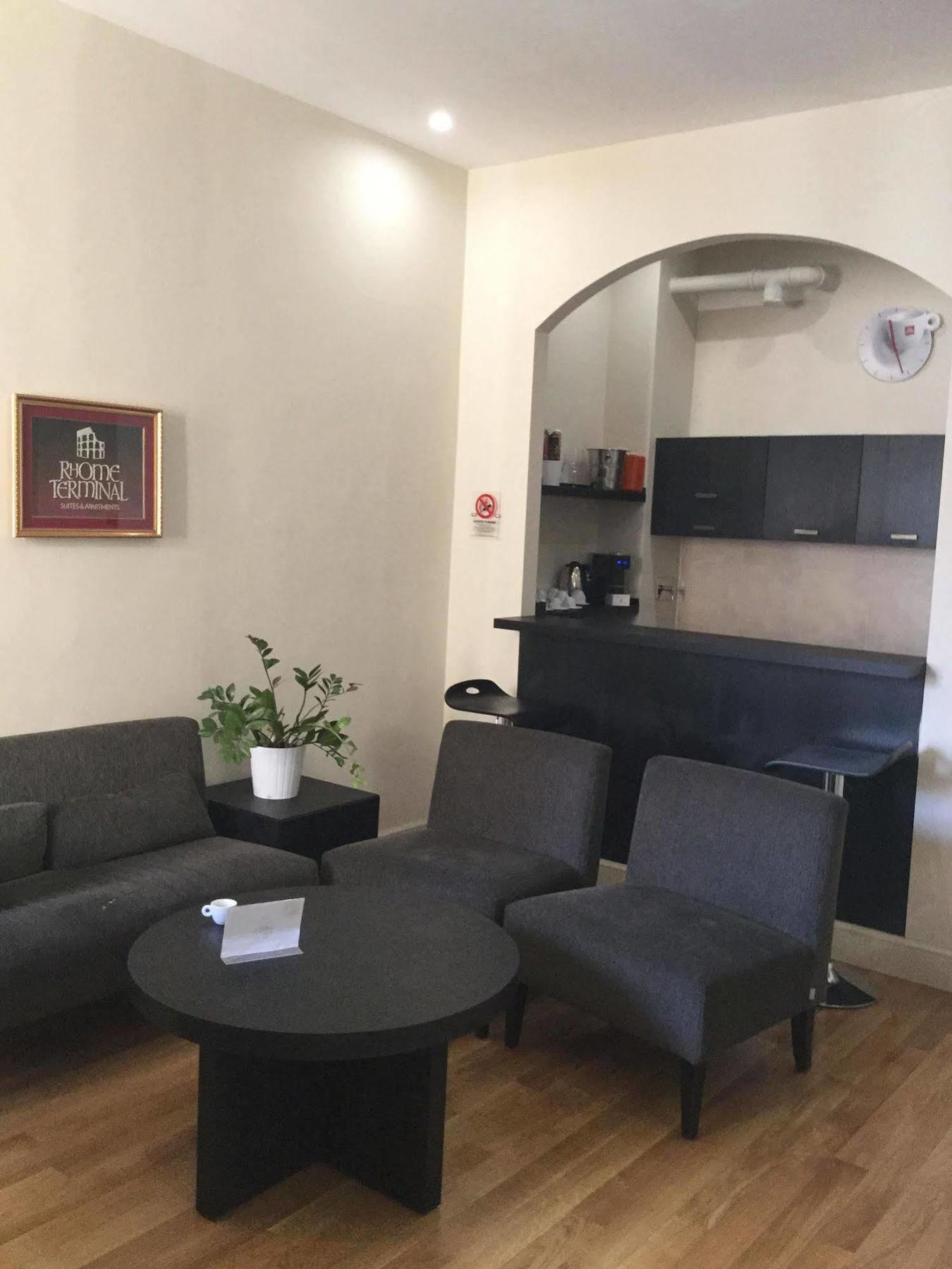 רומא Rhome Terminal Guest House מראה חיצוני תמונה