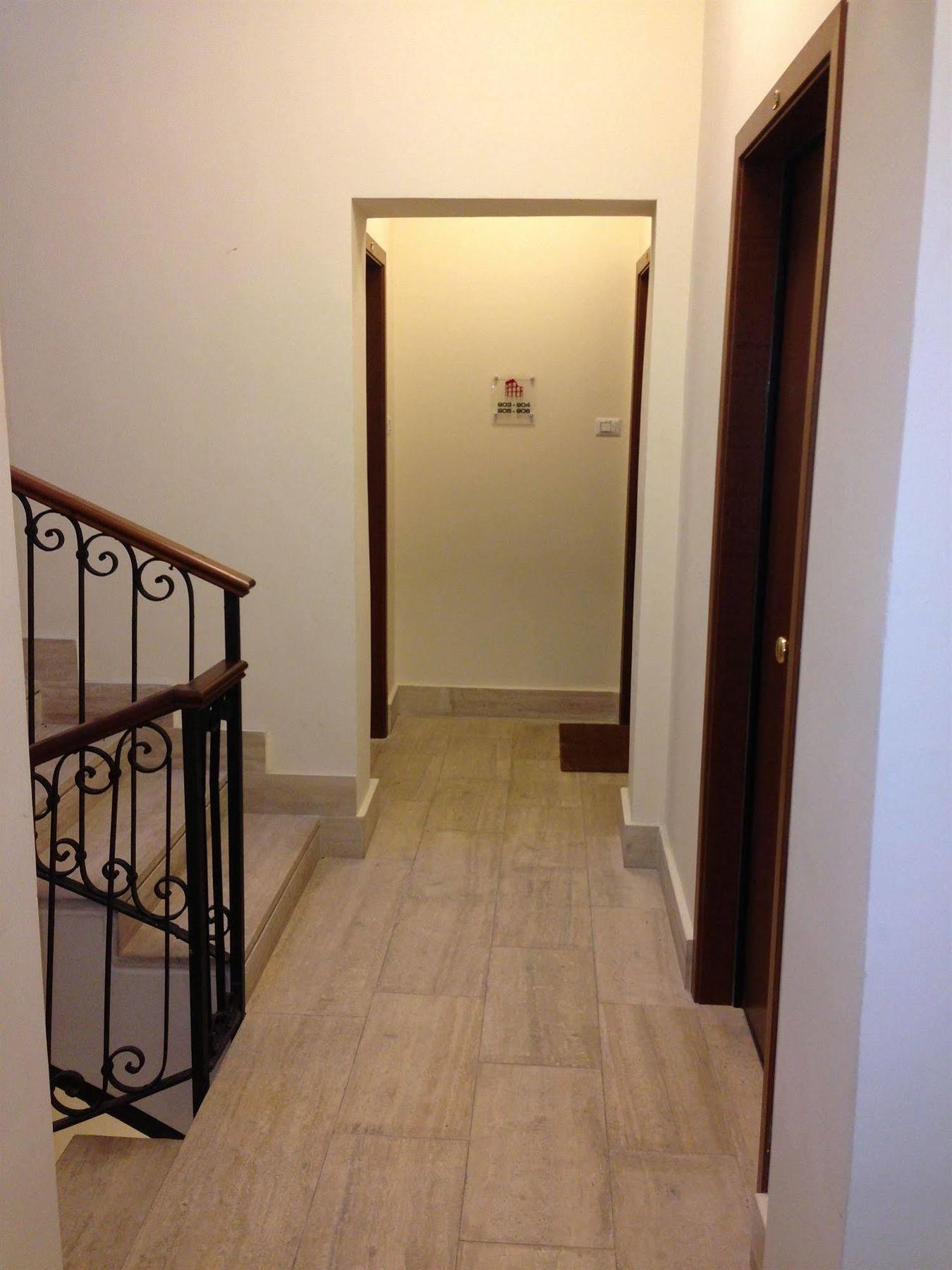רומא Rhome Terminal Guest House מראה חיצוני תמונה