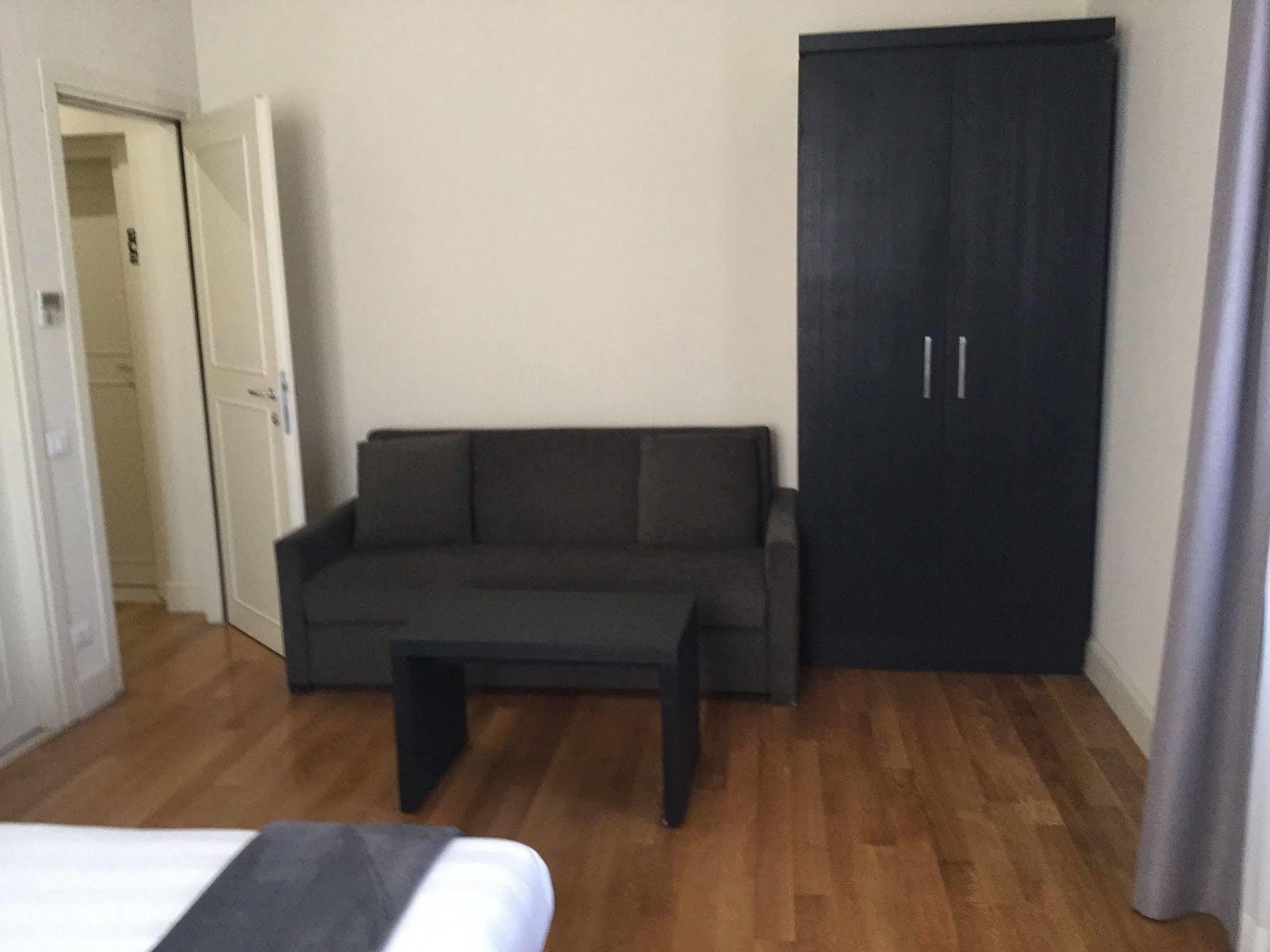 רומא Rhome Terminal Guest House מראה חיצוני תמונה